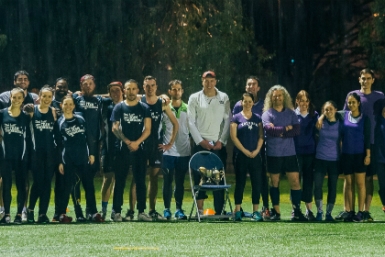 Cuộc thi bóng bầu dục mùa hè Princes Park Touch Football